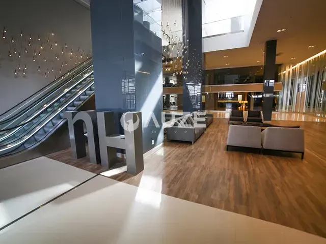 Apartamento com 34m², à venda, no bairro Batel em Curitiba
