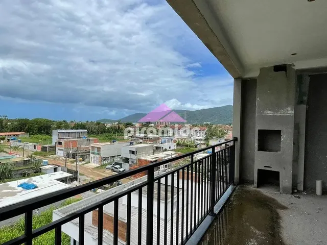 Apartamento com 10m² 2 quartos e 2 banheiros, à venda, no bairro Sapé em Ubatuba