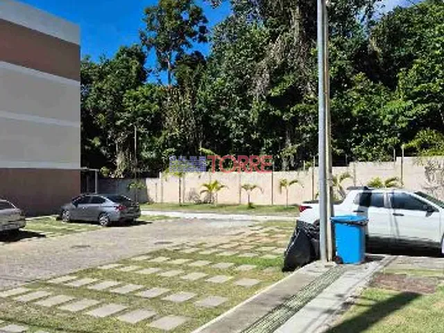Apartamento 3 quartos e 2 banheiros, à venda, no bairro Nossa Senhora da Vitória em Ilhéus