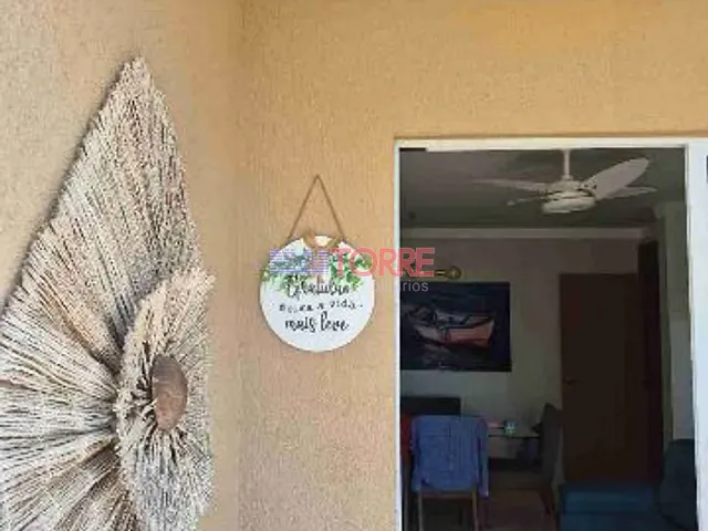 Apartamento 3 quartos e 2 banheiros, à venda, no bairro Nossa Senhora da Vitória em Ilhéus