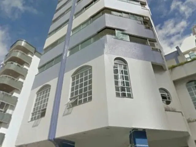 Apartamento com 132m² 3 quartos e 3 banheiros, à venda, no bairro Centro em Balneário Camboriú