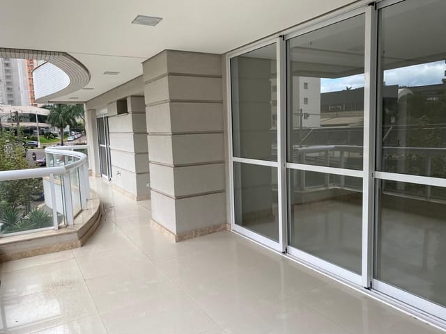 Foto do Apartamento - CASA BATLLO - Apartamento com 3 dormitórios (3 suítes) à venda, 245 m² por R$ 2.000.000,00 - Gleba Palhano - Londrina/PR | Human Imóveis