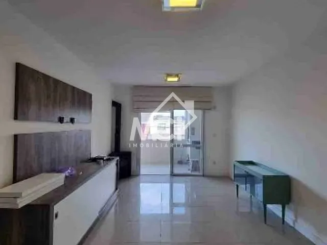Apartamento 3 quartos e 2 banheiros, à venda, no bairro Centro em Pelotas