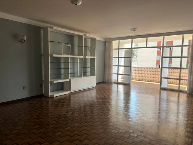 Foto do Apartamento - Ed. Arthur Thomas - Apartamento à venda com 4 dormitórios (2 suítes), 2 vagas -  Centro, Londrina, PR | Premier Imóveis
