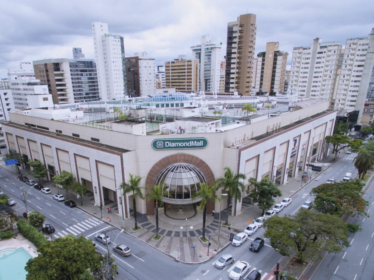 Apartamento dois quartos à venda no Lourdes, Belo Horizonte sendo duas suítes e duas vagas de garagem. Pagamento facilitado durante a obra miniatura 21