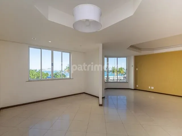 Apartamento com 200m² 3 quartos e 2 banheiros, à venda ou para alugar, no bairro Ipanema em Rio de Janeiro