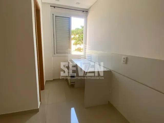 Apartamento 1 quarto e 2 banheiros, para alugar, no bairro Vila Santa Tereza em Bauru