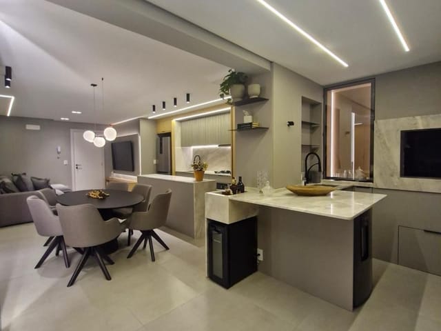 Apartamento com 88m² 3 quartos e 2 banheiros, à venda, no bairro Praia Brava de Itajaí em Itajaí