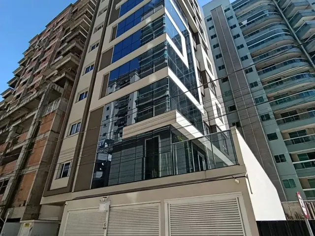 Apartamento com 94m² 3 quartos e 3 banheiros, à venda, no bairro Meia Praia em Itapema