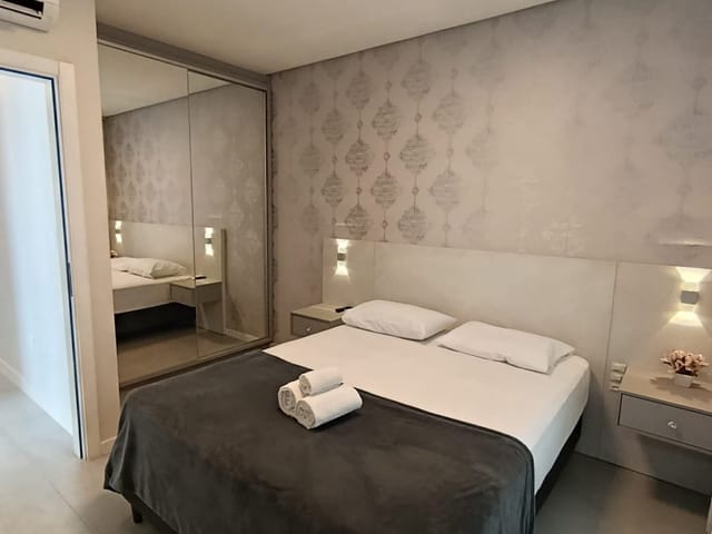 Apartamento com 94m² 3 quartos e 3 banheiros, à venda, no bairro Meia Praia em Itapema