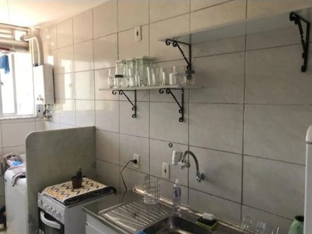 Apartamento 2 quartos e 1 banheiro, para alugar, no bairro Granja dos Cavaleiros em Macaé