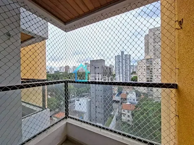 Apartamento 1 quarto e 1 banheiro, à venda ou para alugar, no bairro Pinheiros em São Paulo