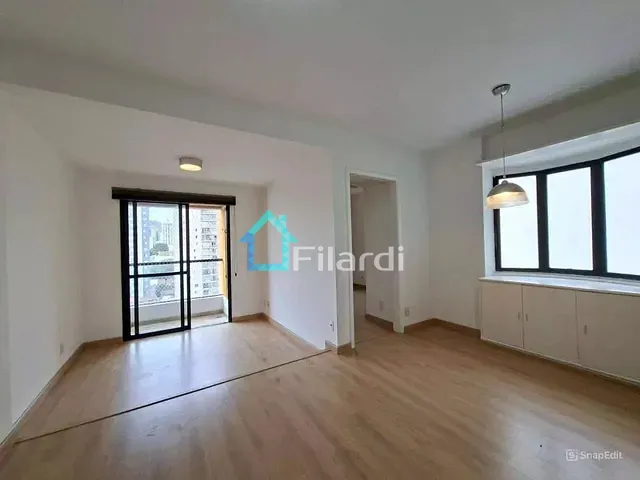 Apartamento 1 quarto e 1 banheiro, à venda ou para alugar, no bairro Pinheiros em São Paulo