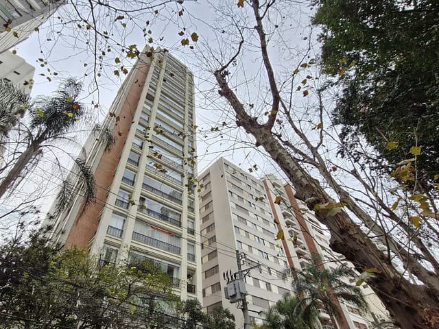 Apartamento com 300m² 4 quartos e 4 banheiros, à venda, no bairro Higienópolis em São Paulo