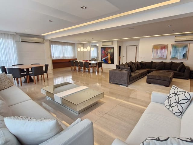 Apartamento com 300m² 4 quartos e 4 banheiros, à venda, no bairro Higienópolis em São Paulo