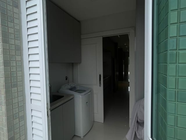 Apartamento com 233m² 3 quartos e 4 banheiros, à venda, no bairro Centro em Itapema