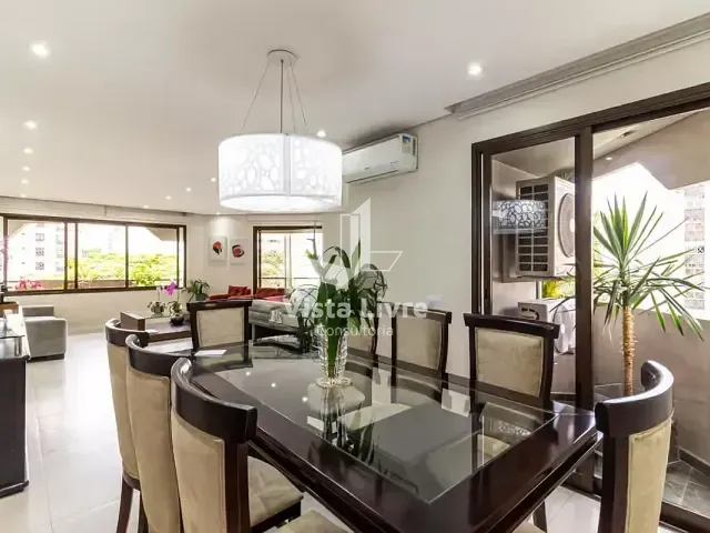 Apartamento com 240m² 4 quartos e 5 banheiros, à venda, no bairro Higienópolis em São Paulo