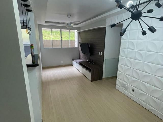 Apartamento 3 quartos e 2 banheiros, à venda, no bairro Granja dos Cavaleiros em Macaé