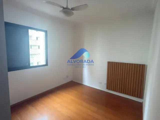Apartamento 3 quartos e 2 banheiros, para alugar, no bairro Jardim Aquarius em São José dos Campos