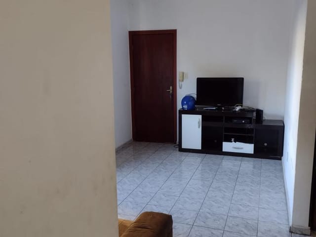 Apartamento 2 quartos e 1 banheiro, à venda, no bairro Jardim Santa Clara em Taubaté