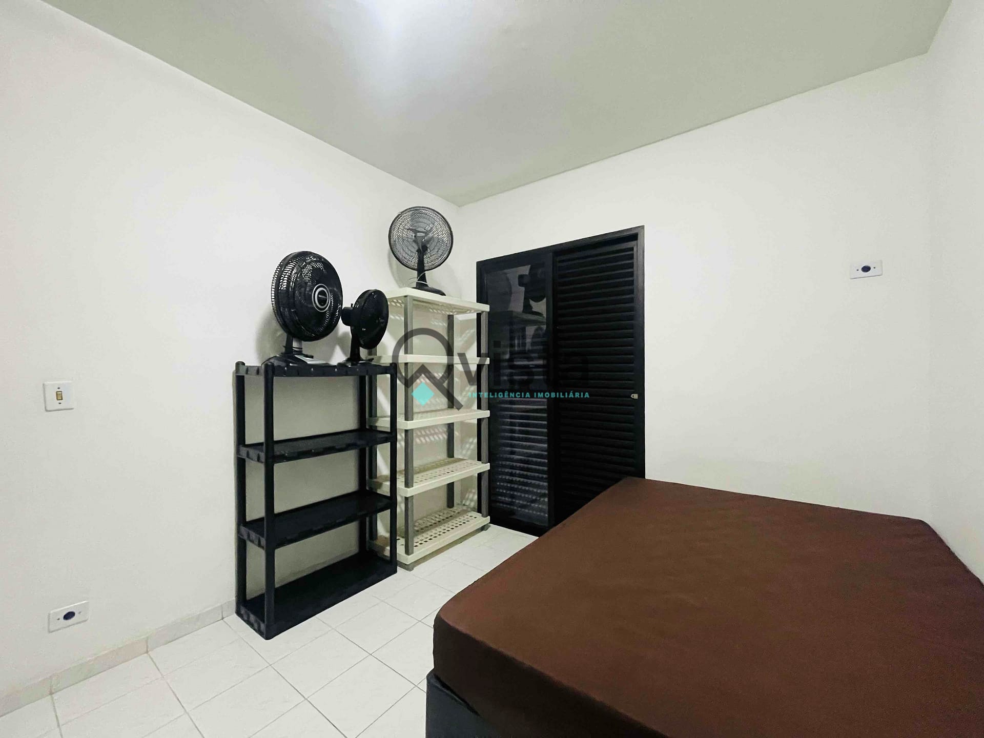 Apartamento à venda com 1 quarto, 55m² - Foto 13