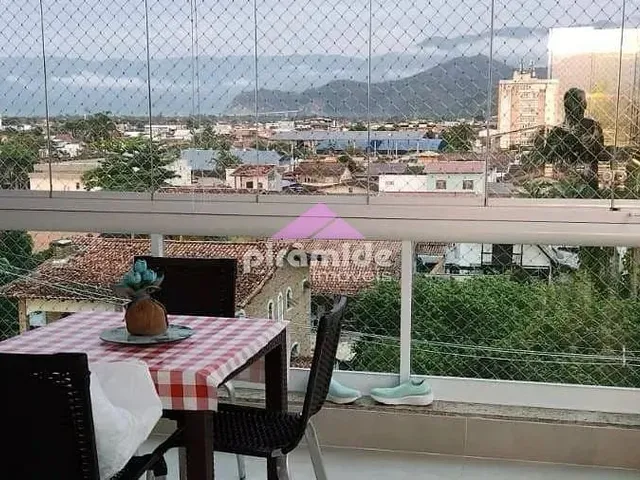 Apartamento com 10m² 3 quartos e 1 banheiro, à venda, no bairro Parque Balneário Poiares em Caraguatatuba