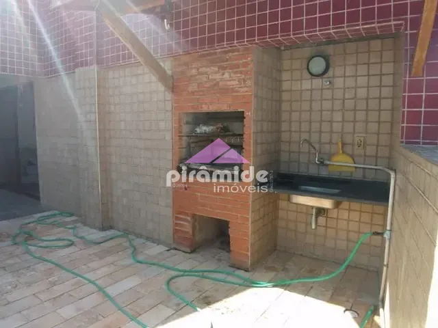 Apartamento com 144m² 3 quartos e 4 banheiros, à venda, no bairro Martim de Sá em Caraguatatuba