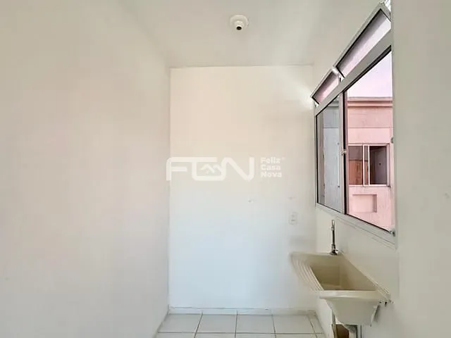 Apartamento 2 quartos e 1 banheiro, à venda, no bairro Industrial em Camaçari