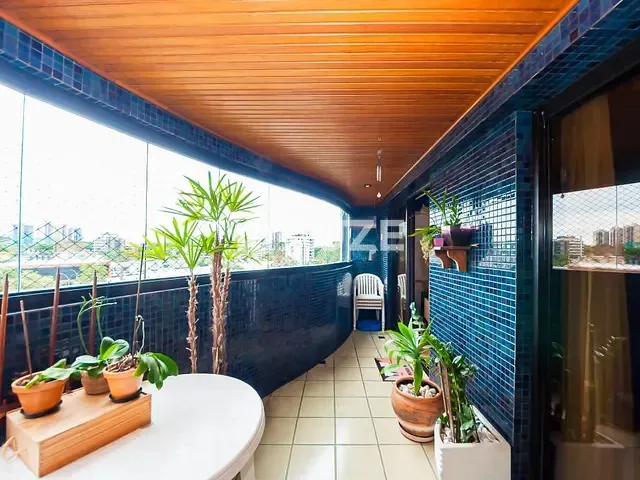 Apartamento com 121m² 3 quartos e 3 banheiros, à venda, no bairro Cabral em Curitiba