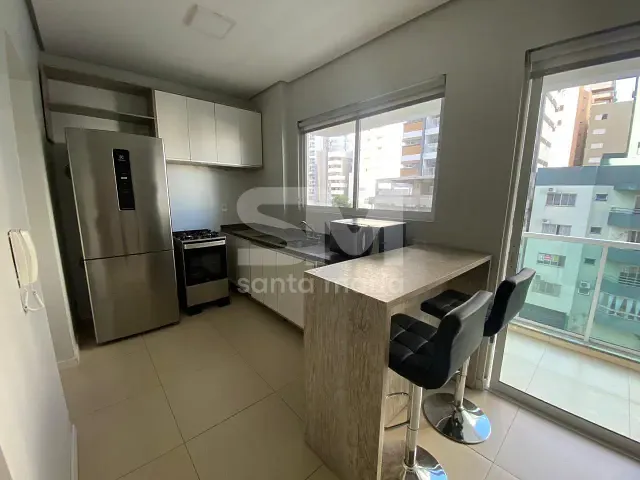 Apartamento 2 quartos e 2 banheiros, para alugar, no bairro Centro em Chapecó