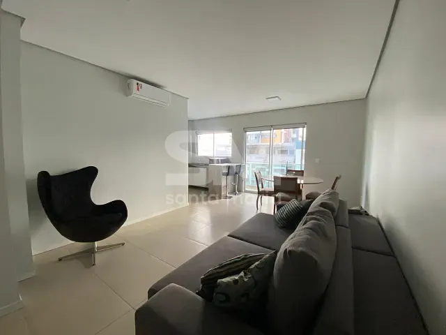 Apartamento 2 quartos e 2 banheiros, para alugar, no bairro Centro em Chapecó