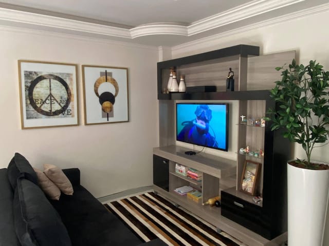 Apartamento com 138m² 3 quartos e 3 banheiros, à venda, no bairro Meia Praia em Itapema
