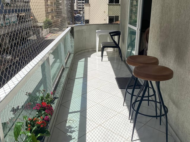 Apartamento com 138m² 3 quartos e 3 banheiros, à venda, no bairro Meia Praia em Itapema