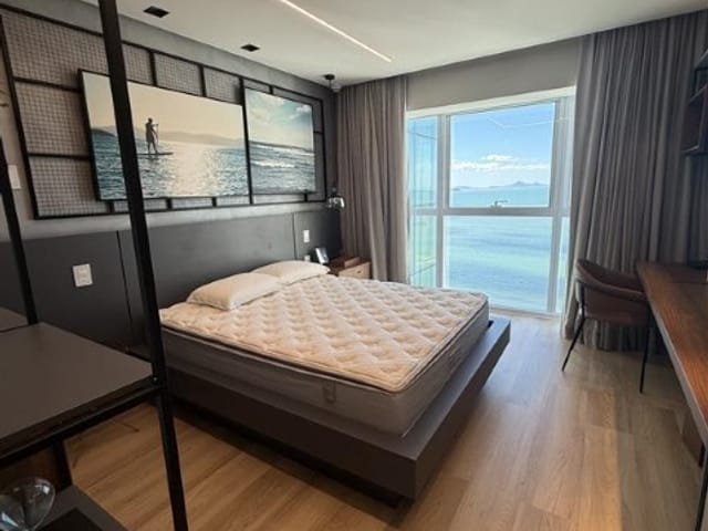 Apartamento com 312m² 4 quartos e 5 banheiros, à venda, no bairro Centro em Balneário Camboriú