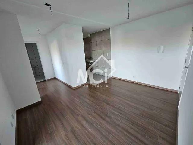 Apartamento com 60m² 2 quartos e 1 banheiro, à venda, no bairro Fragata em Rua Um