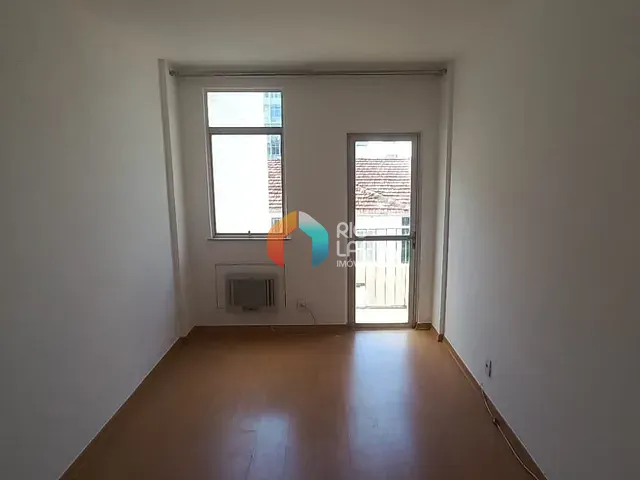 Apartamento com 60m² 1 quarto e 2 banheiros, à venda, no bairro Botafogo em Rio de Janeiro