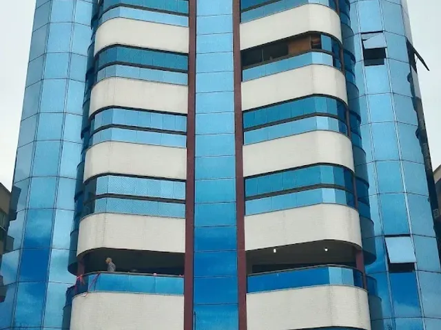 Apartamento com 137m² 3 quartos e 4 banheiros, à venda, no bairro Centro em Itapema