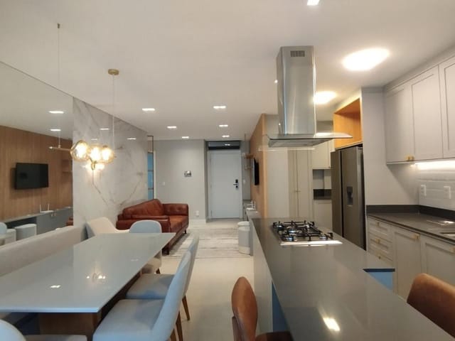 Apartamento 3 quartos e 4 banheiros, à venda, no bairro Fazenda em Itajaí