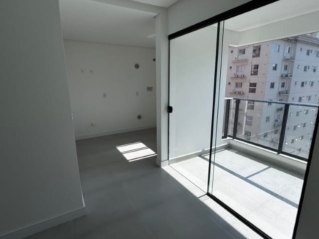 Apartamento com 74m² 2 quartos e 2 banheiros, à venda, no bairro Morretes em Itapema