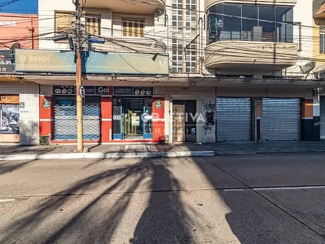 Apartamento 3 quartos e 1 banheiro, à venda, no bairro Floresta em Porto Alegre