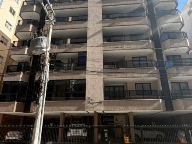 Apartamento com 143m² 3 quartos e 2 banheiros, à venda, no bairro Meia Praia em Itapema