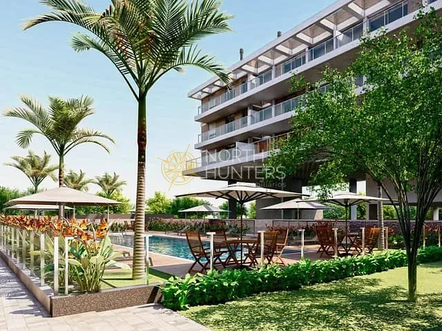 Apartamento com 93m² 2 quartos e 3 banheiros, à venda, no bairro Jurerê em Florianópolis