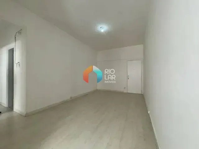 Apartamento com 65m² 2 quartos e 2 banheiros, à venda, no bairro Glória em Rio de Janeiro
