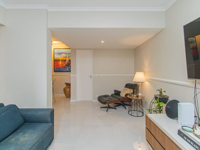 Apartamento com 213m² 4 quartos e 3 banheiros, à venda, no bairro Vila Isa em São Paulo