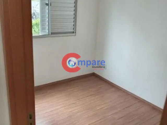 Apartamento com 40m² 2 quartos e 1 banheiro, à venda, no bairro Água Chata em Guarulhos