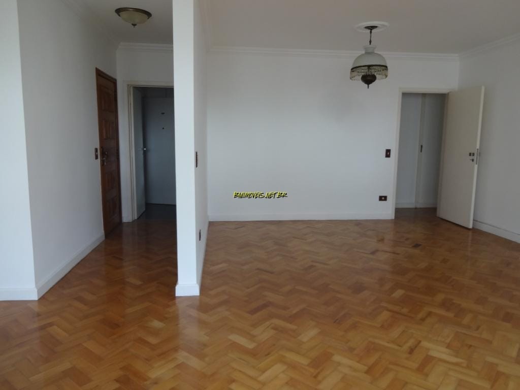 Apartamento, 3 quartos, 130 m² - Foto 1