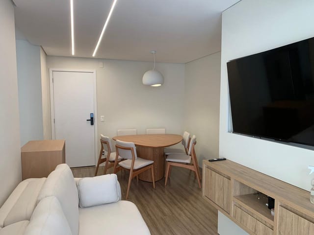 Apartamento 2 quartos e 1 banheiro, à venda, no bairro Centro em Londrina