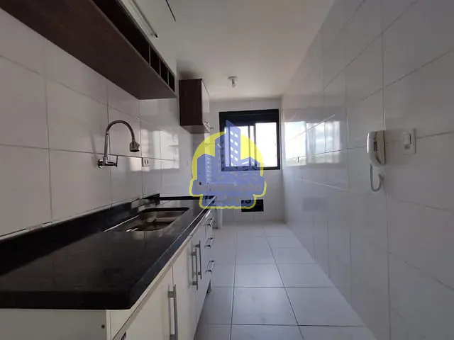Apartamento com 52m² 2 quartos e 1 banheiro, para alugar, no bairro Santa Maria em Osasco