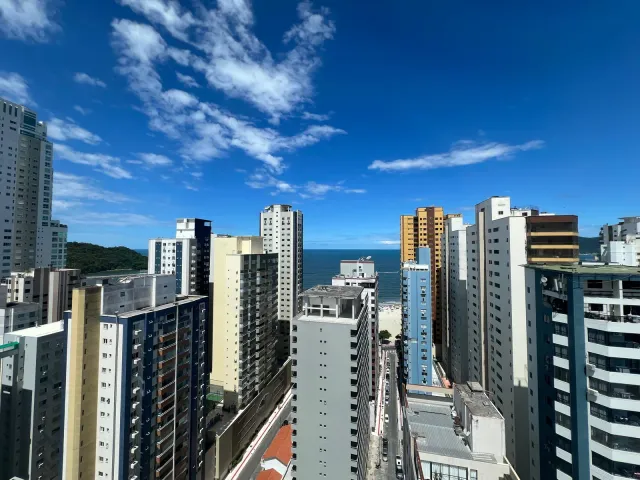 Apartamento com 164m² 4 quartos e 5 banheiros, à venda, no bairro Centro em Balneário Camboriú