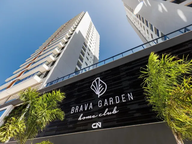 Apartamento com 76m² 2 quartos e 2 banheiros, à venda, no bairro Praia Brava de Itajaí em Itajaí